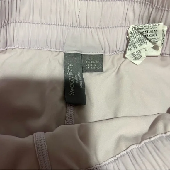 Sweaty Betty Circuit Workout Shorts Light Purple Size 8/10 Medium SB8215 - Picture 10 of 11